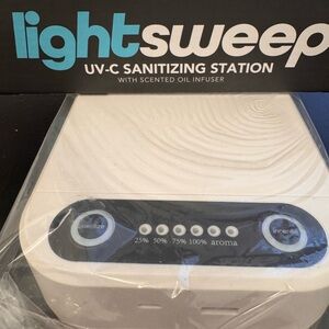 UV-C Sanitizing Station - White